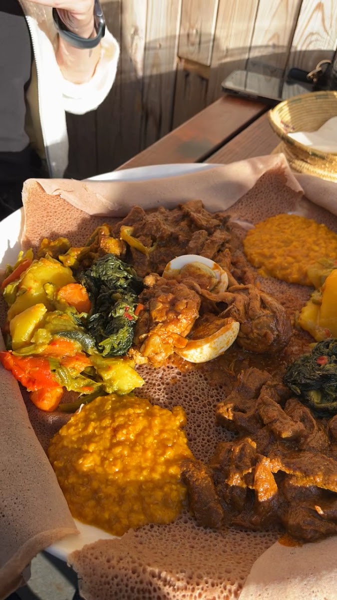 Injeera Restaurant-2